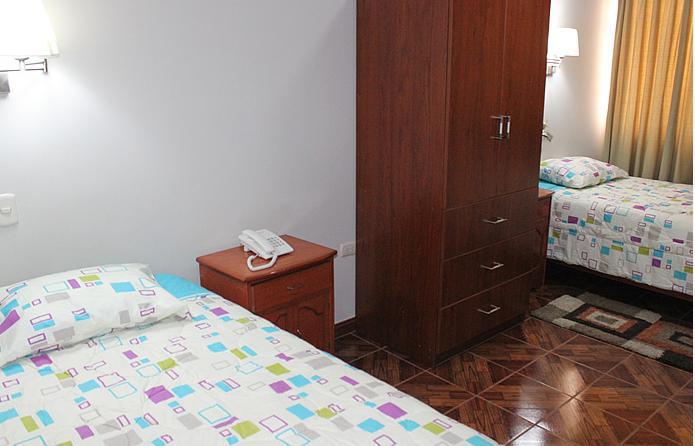 Hostal Residencial Lino Huaraz  Ngoại thất bức ảnh